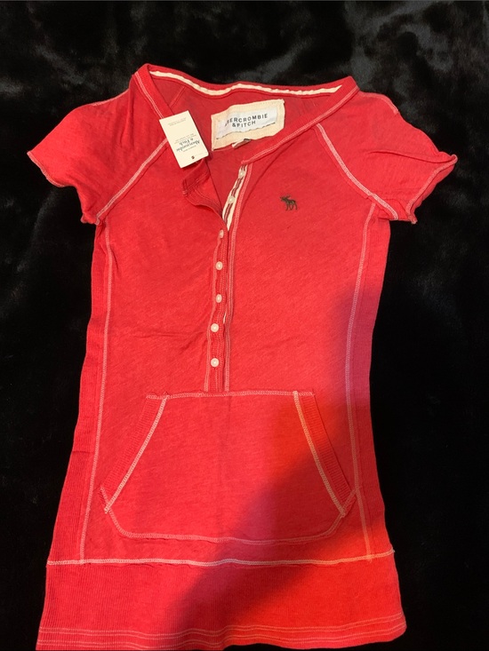Abercrombie & Fitch Tops - Abercrombie & Fitch Red Short-Sleeve Henley